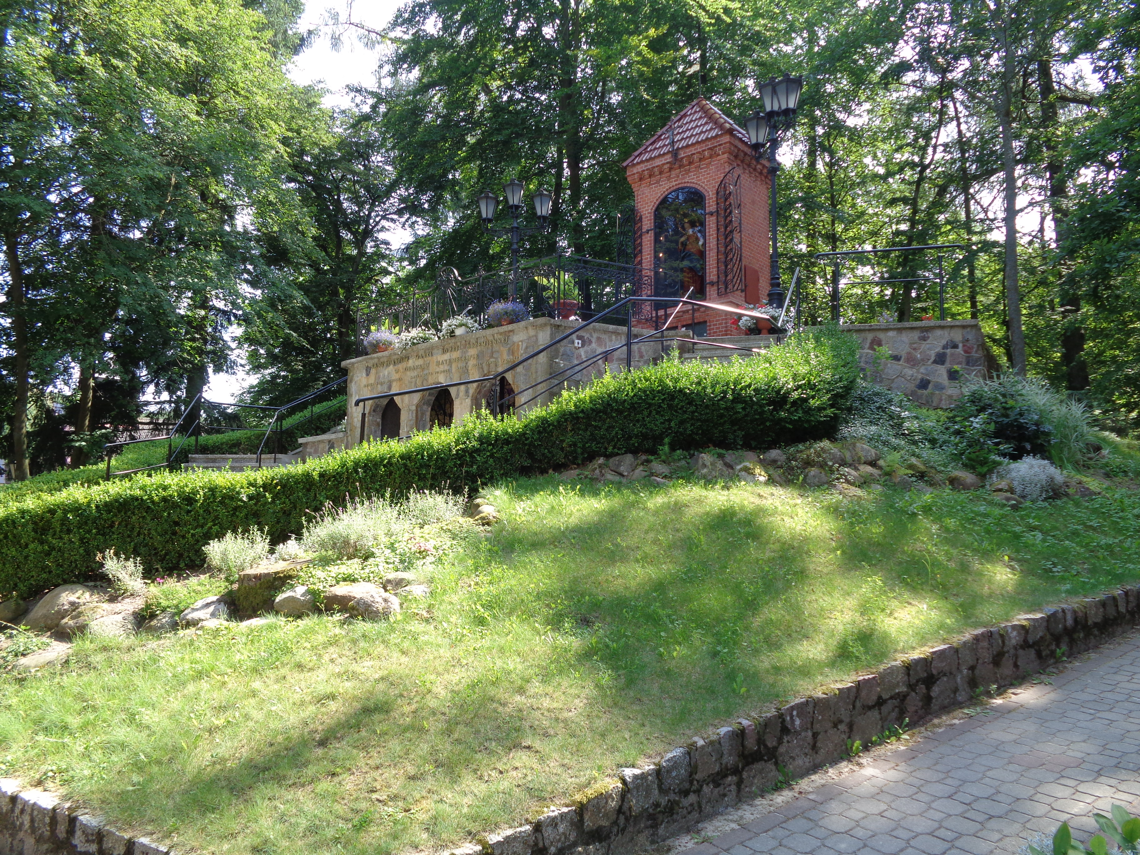 Kapliczki w Gdańsku, czyli 9 miejsc, gdzie czas się zatrzymał